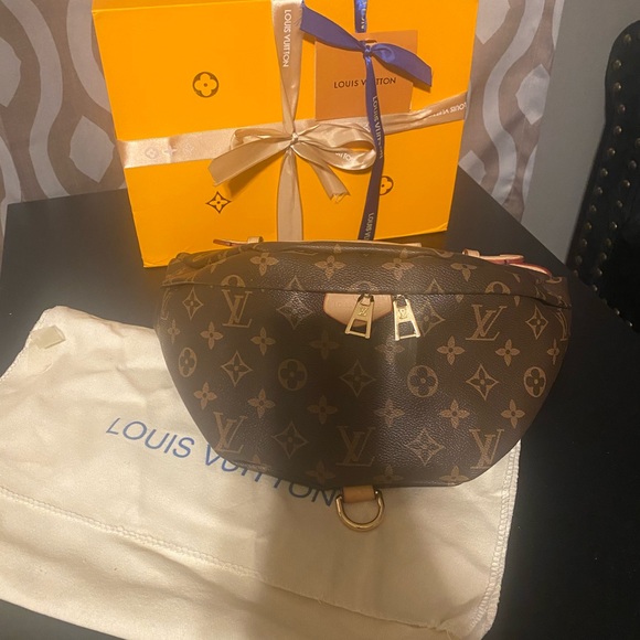 Bumbag - Picture 3 of 3